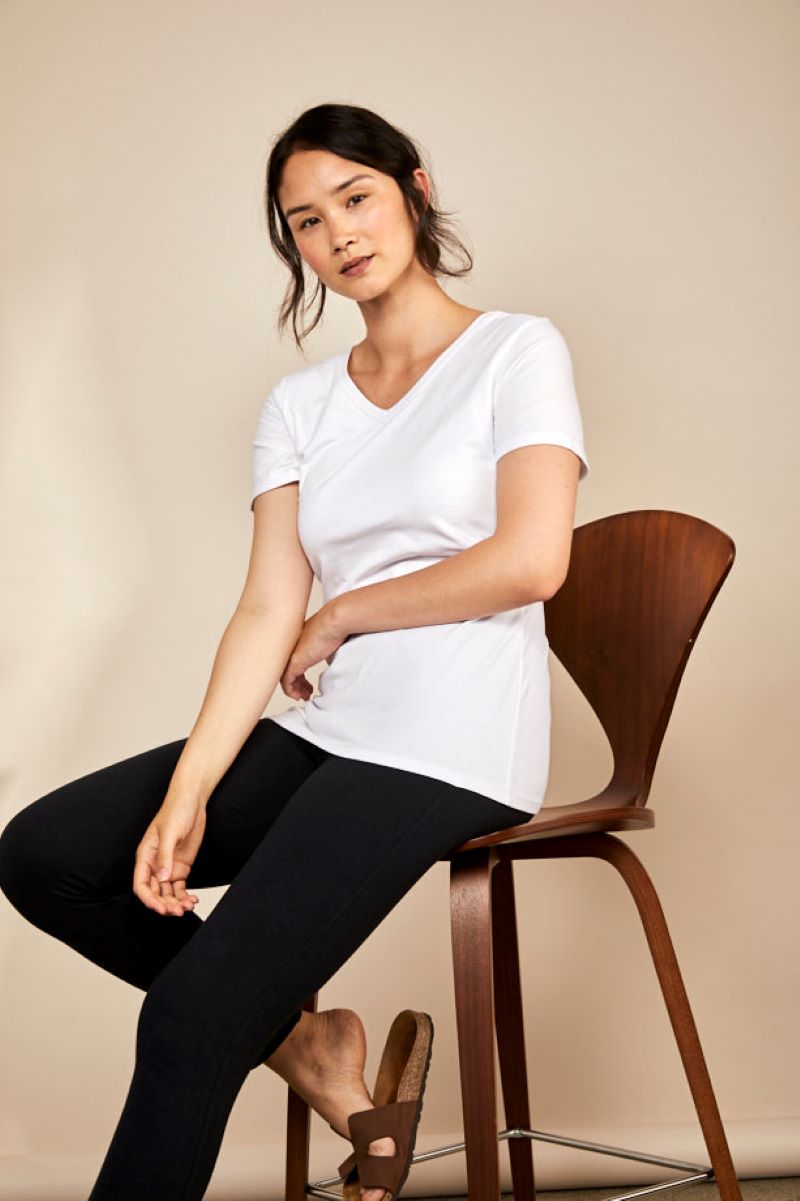 Bshirt Nursing V Neck T-shirt in White