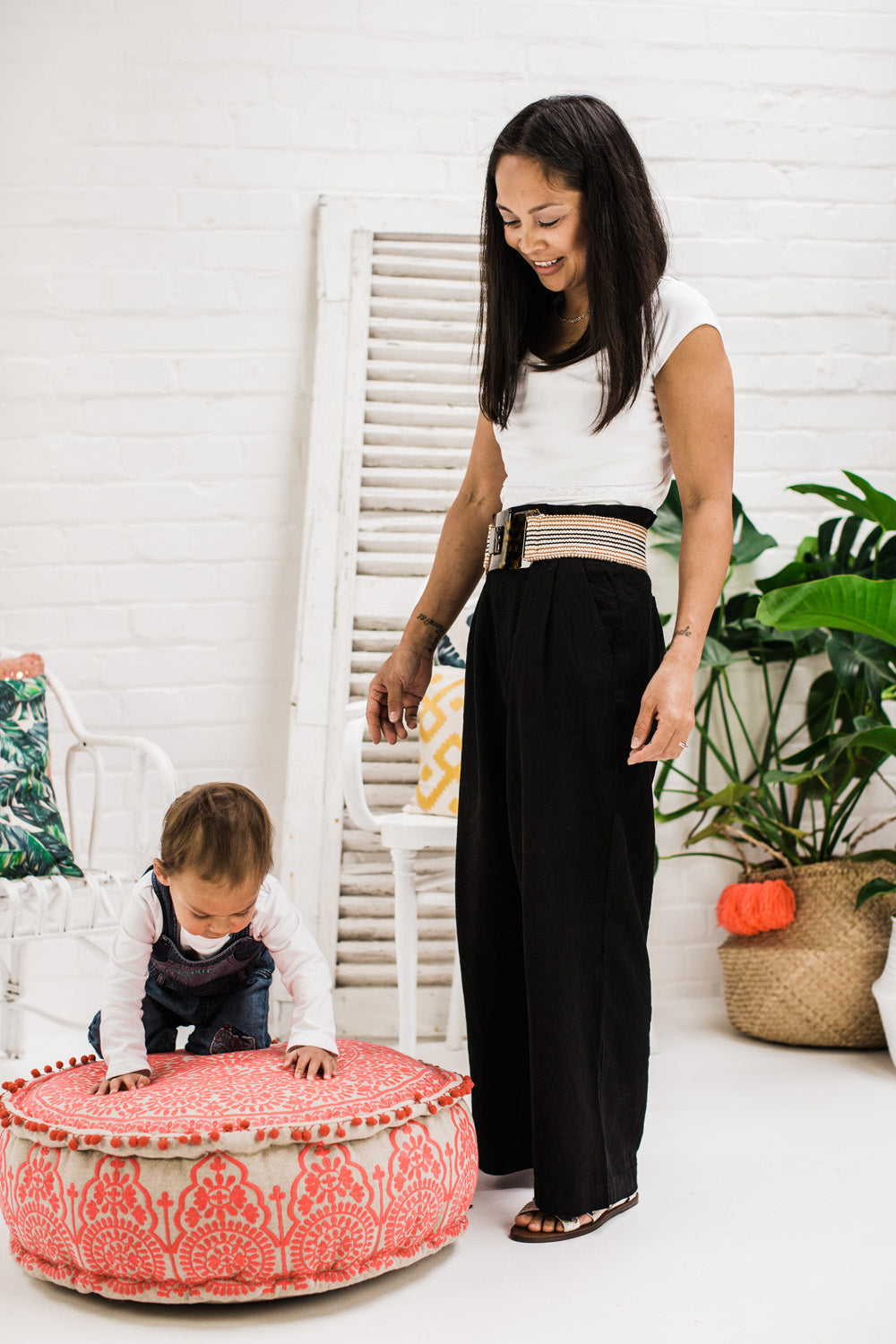 Bshirt Nursing Short Sleeve T-shirt (with lace) in White