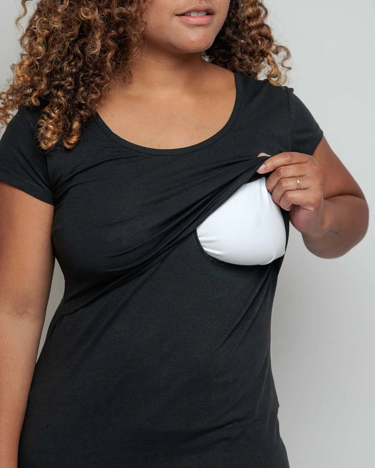 Bshirt Nursing Short Sleeve T-shirt (with lace) in Black